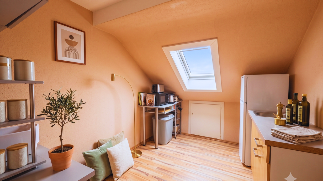 Immofoto Schlafzimmer Landau nachher Immobilie verkaufen.